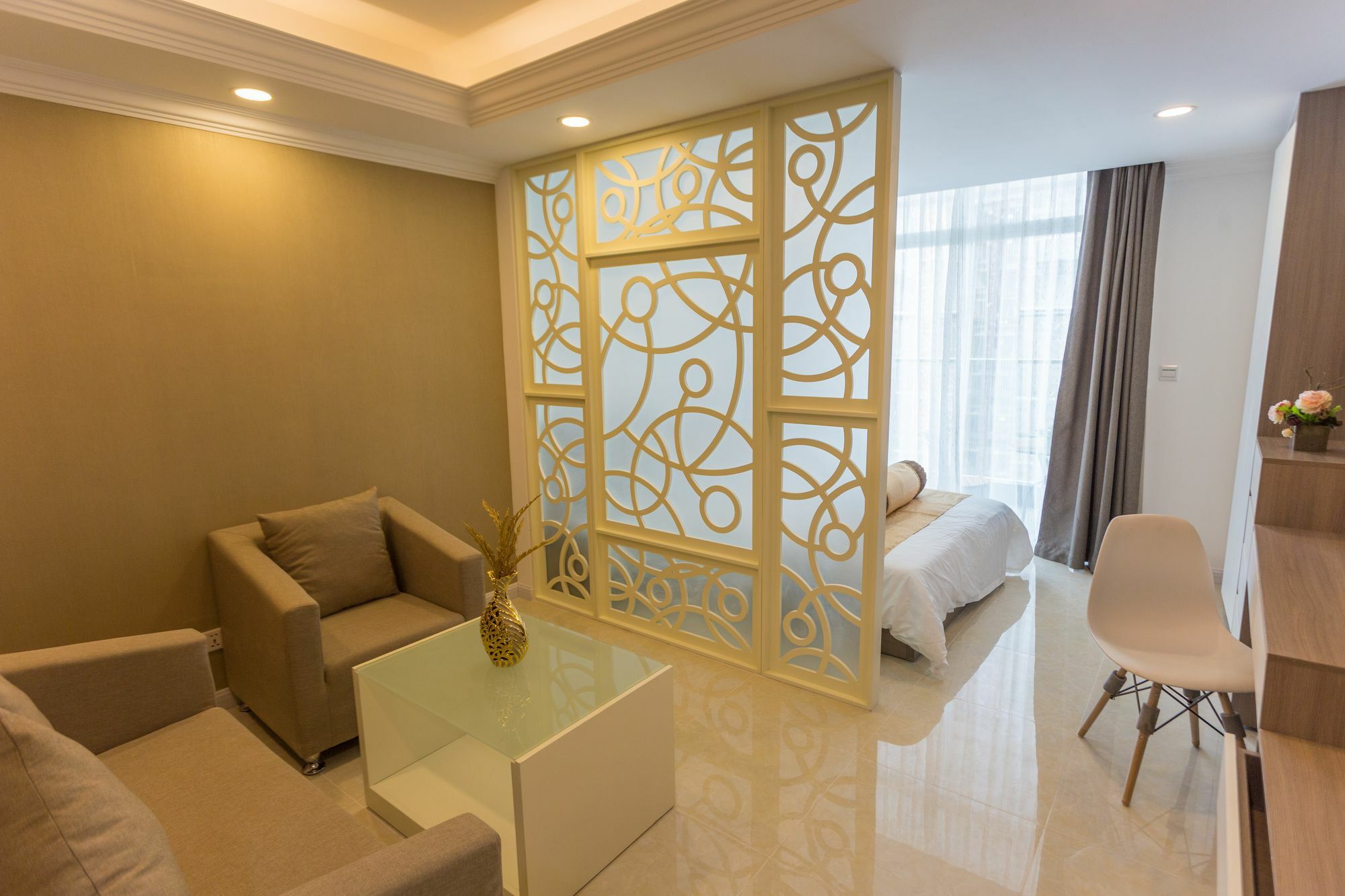 Ca&Sa Serviced Apartment Phnom Penh Exterior foto